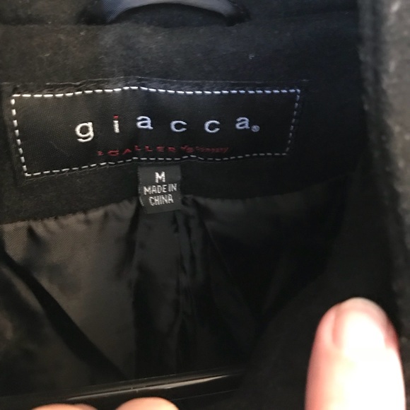 Wool coat - Picture 6 of 10